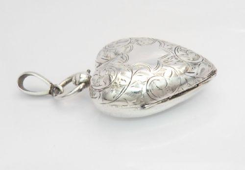RARE HEART SHAPED SILVER SOVEREIGN CASE CHESTER 1913 - ADDITIONAL PHOTO 9