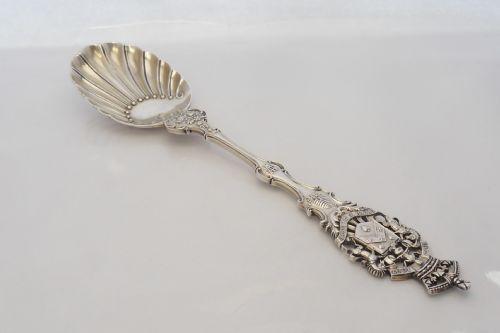 IMPRESSIVE VICTORIAN DIAMOND JUBILEE SILVER SPOON - ADDITIONAL PHOTO 2
