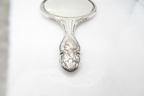 EDWARDIAN REYNOLD'S ANGELS HAND HELD SILVER MIRROR - ADDITIONAL PHOTO 10