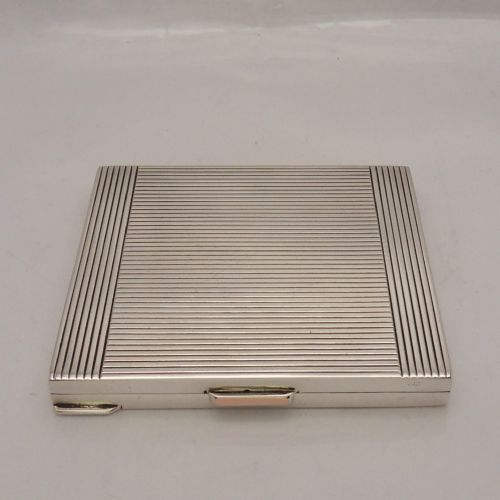 stylish square silver compact case london 1944 - CATEGORY: ANTIQUE SILVER - DATED 1940