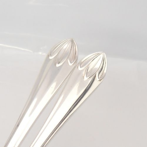 CASED SET OF ART DECO SILVER LOTUS PATTERN SERVERS - ADDITIONAL PHOTO 3