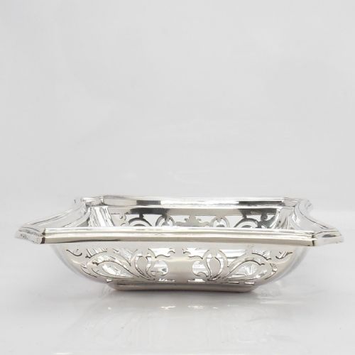 PRETTY EDWARDIAN SILVER SQUARE BON BON DISH HALLMARKED BIRMINGHAM 1908 BY S GLASS - ADDITIONAL PHOTO 3