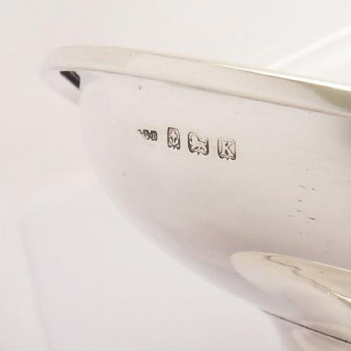 SILVER FOOTED BOWL HALLMARKED BIRMINGHAM 1934 A L DAVENPORT LTD - ADDITIONAL PHOTO 3