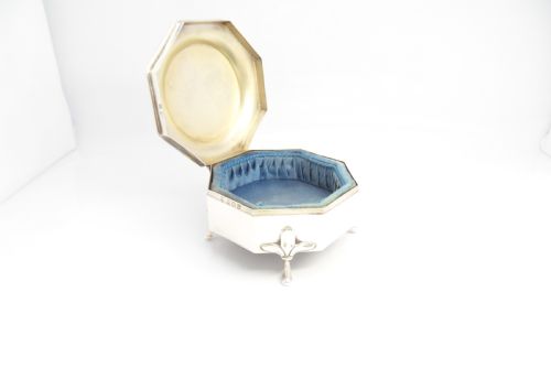 UNUSUAL OCTAGONAL SILVER TRINKET BOX BIRM' 1913 - ADDITIONAL PHOTO 1