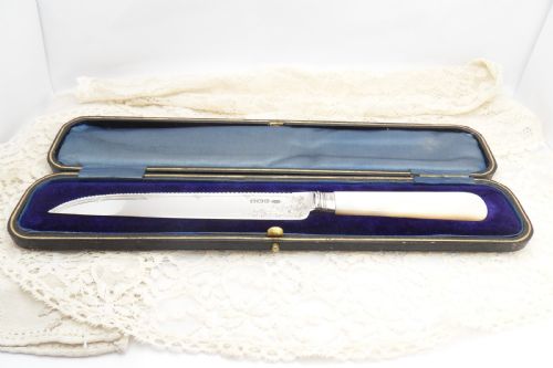 FINE ANTIQUE CASED SILVER MOTHER OF PEARL CAKE KNIFE - ADDITIONAL PHOTO 10
