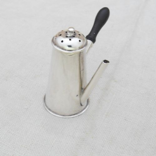 EDWARDIAN SILVER MINIATURE CHOCOLATE POT PEPPER HALLMARKED CHESTER 1904 - ADDITIONAL PHOTO 1