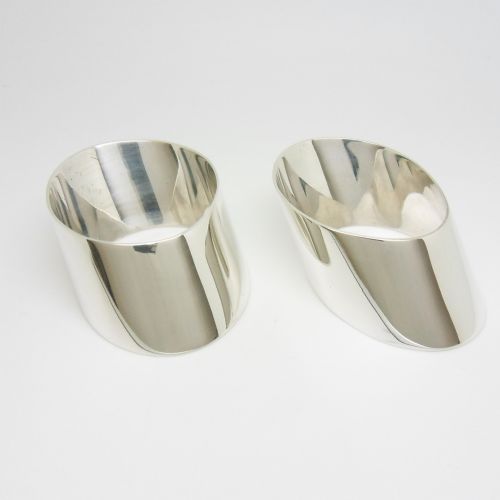 PAIR OF SLANTED ART DECO SILVER NAPKIN RINGS SHEFFIELD 1938 - ADDITIONAL PHOTO 2