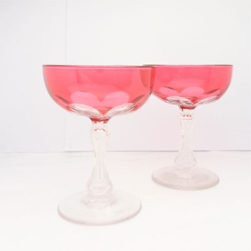 BEAUTIFUL PAIR OF ANTIQUE CRANBERRY GLASS CHAMPAGNE SAUCERS WITH FACETED HOURGLASS STEMS - ADDITIONAL PHOTO 5