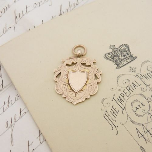 9CT ROSE GOLD ENGRAVED FOB HALLMARKED BIRMINGHAM 1914 - ADDITIONAL PHOTO 1