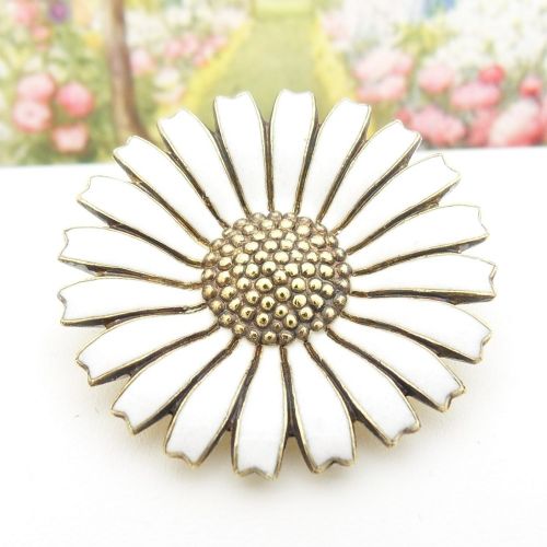 beautiful enamelled daisy brooch by anton michelsen c1940s - CATEGORY: ANTIQUE JEWELLERY - DATED 1940