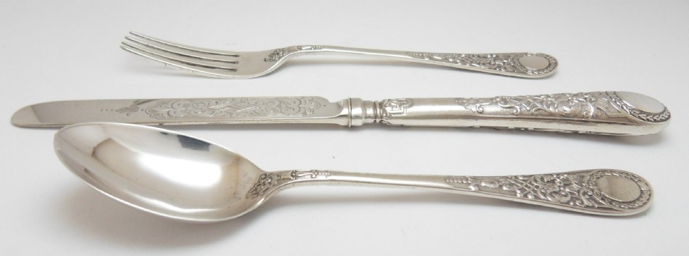 VICTORIAN CASED SILVER CHRISTENING SET FULLY HALLMARKED View III