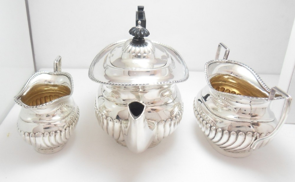 SUPERB SILVER 3-PIECE TEA SET HALLMARKED CHESTER 1906 View IV