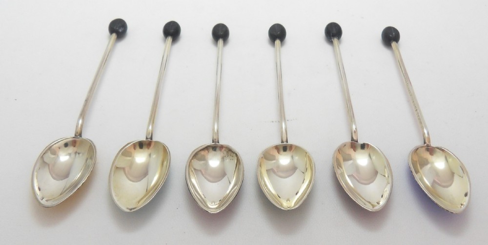 SET OF 6 CASED ENAMELLED COFFEE SPOONS BIRMINGHAM 1930 View II