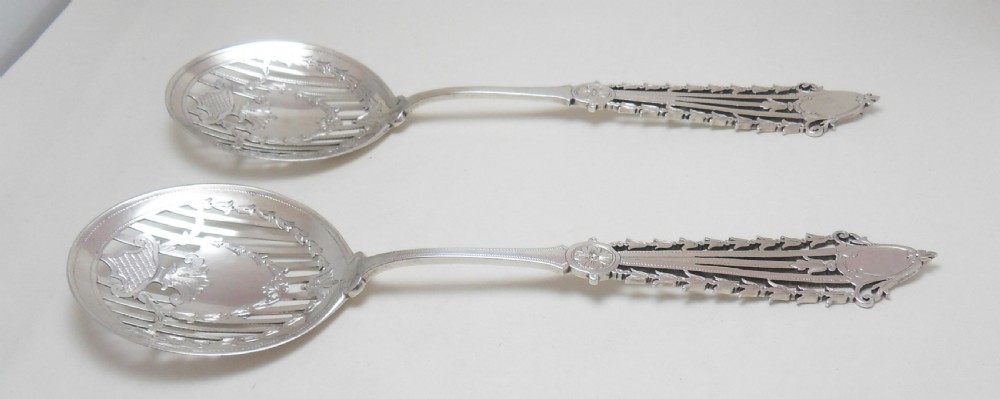 SUPERB CASED SET OF SILVER SERVING SPOONS SHEFFIELD 1912 View IX
