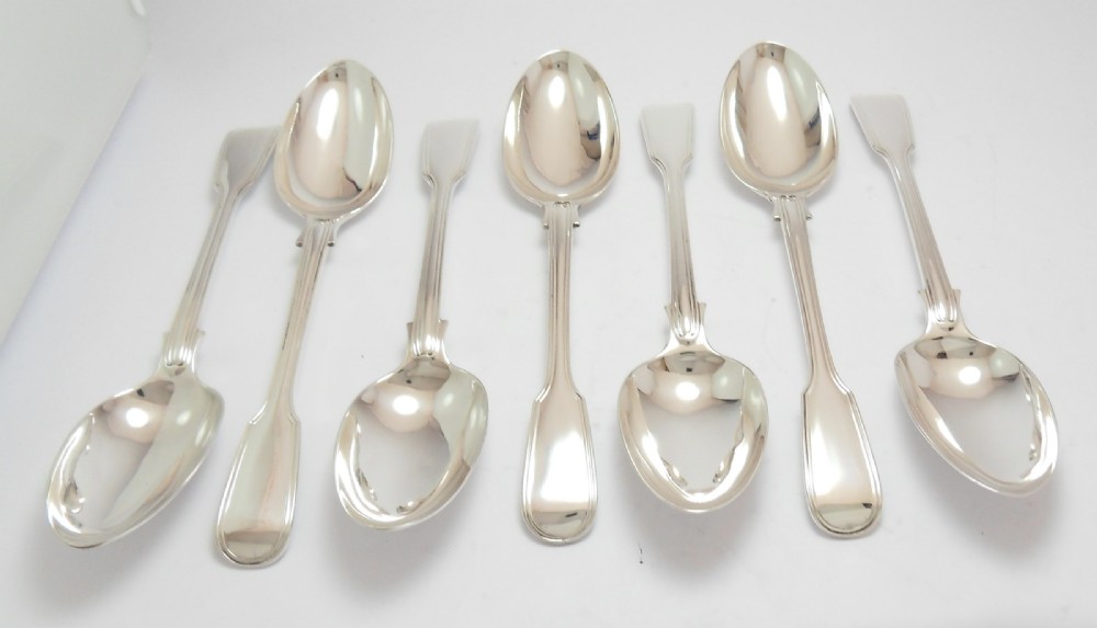 VICTORIAN SET OF 7 SILVER DESSERT SPOONS LONDON 1877