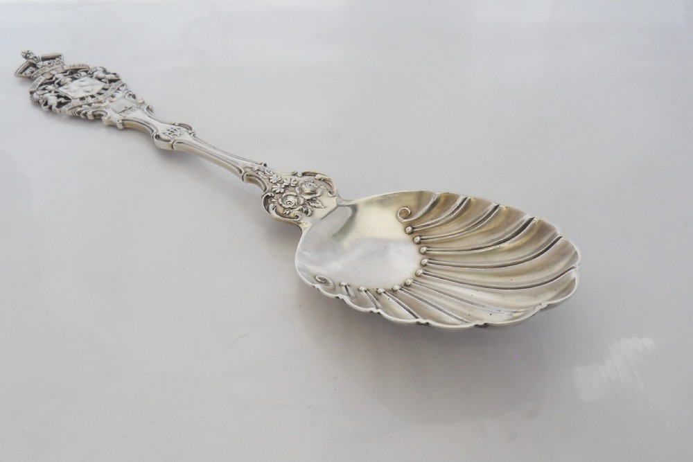  IMPRESSIVE VICTORIAN DIAMOND JUBILEE SILVER SPOON View II