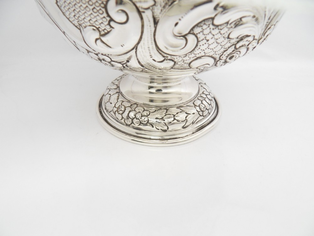 SUPERB VICTORIAN SILVER BOWL BEAUTIFULLY EMBOSSED LONDON 1900 View II