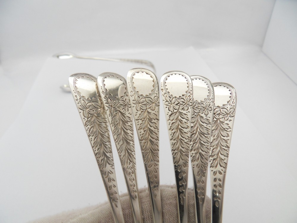 ELEGANT CASED SET OF SILVER TEASPOONS & SUGAR TONGS SHEFFIELD 1899 View III