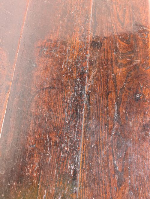17TH CENTURY ELM AND OAK COFFER - ADDITIONAL PHOTO 2