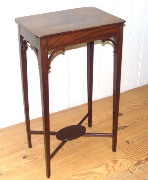 Late Georgian Mahogany Occasional Table