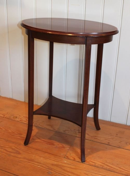 Edwardian Oval Mahogany Occasional Table