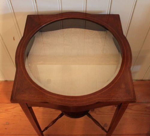 fig 1. Edwardian mahogany bijouterie display table