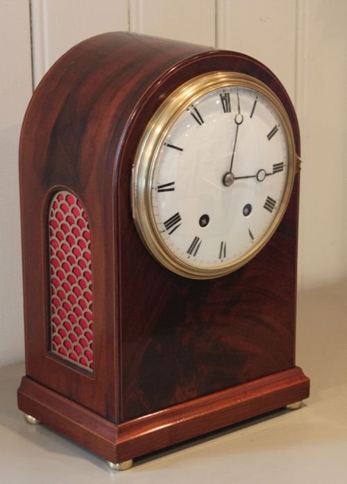 Mahoagny Bracket Clock