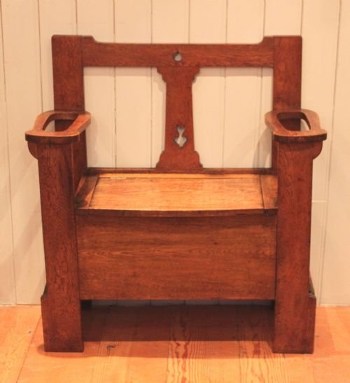 Arts and Crafts Box Base Hall Settle