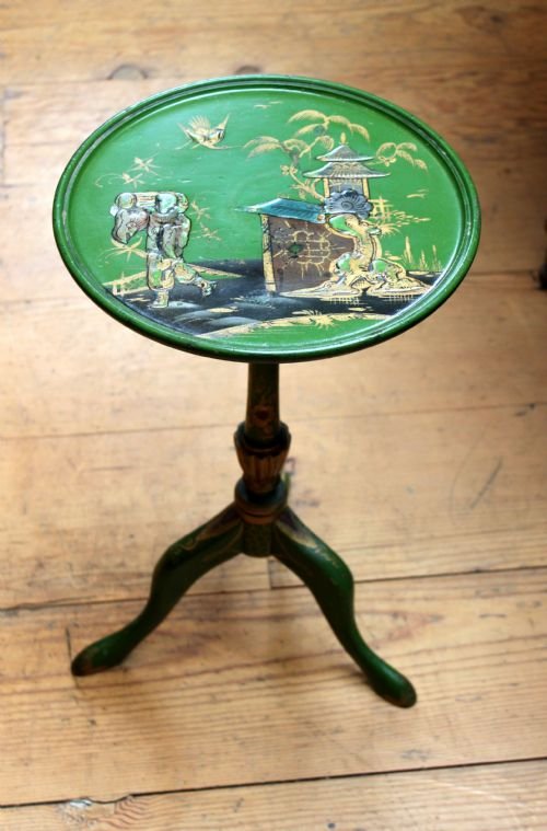 1920s Chinoiserie Lacquered Wine Table