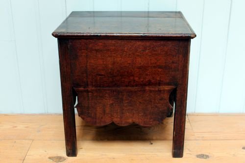 Box Oak Commode / Storage Box