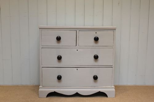 Small Painted Pine Chest of Drawers