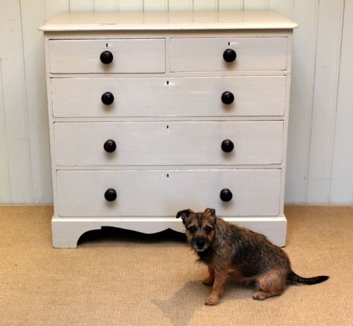 Victorian Painted Pine Chest of Drawers  

 
