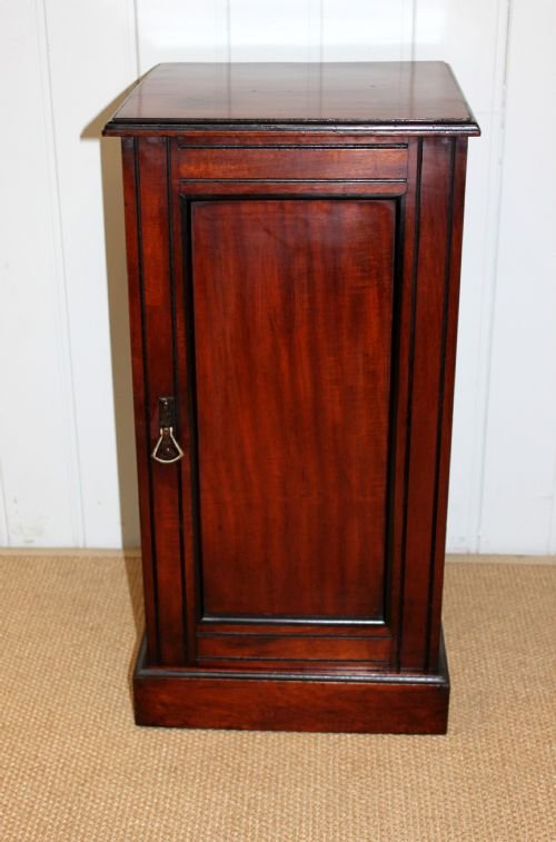 Late 19th Century Mahogany Bedside Cabinet  

