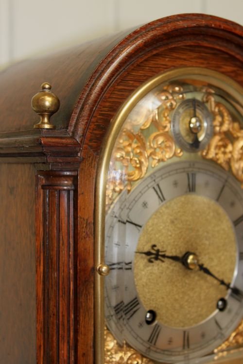 fig 1. Late Victorian Striking Bracket Clock