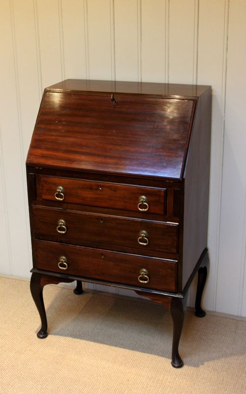 Small Mahogany Bureau
