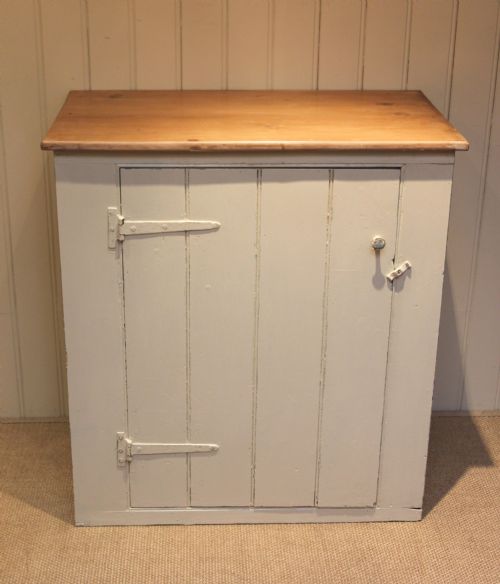 Mid 19th Century Painted Pine Cupboard