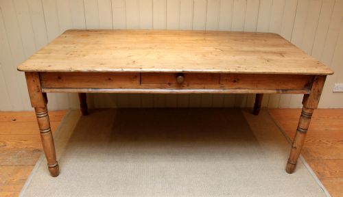 Pine Farmhouse Table