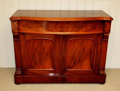 Victorian Serpentine Front Mahogany Chiffonier