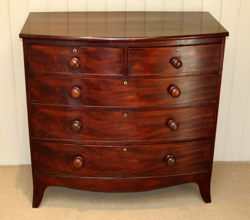Early 19th Century Mahogany Bowfront Chest of Drawers