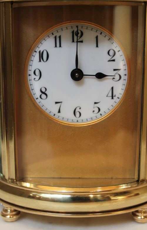 fig 1. Oval Timepiece Carriage Clock