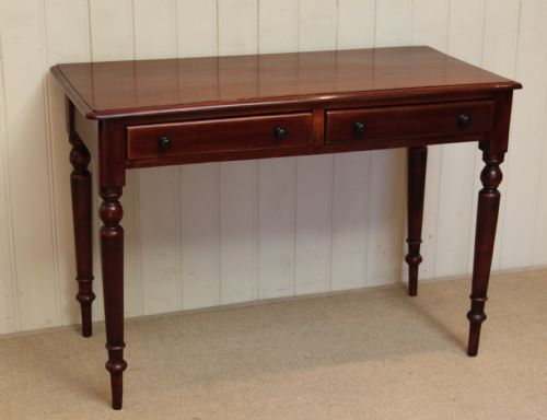 Victorian Mahogany Side Table