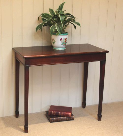 Edwardian Mahogany Side Table