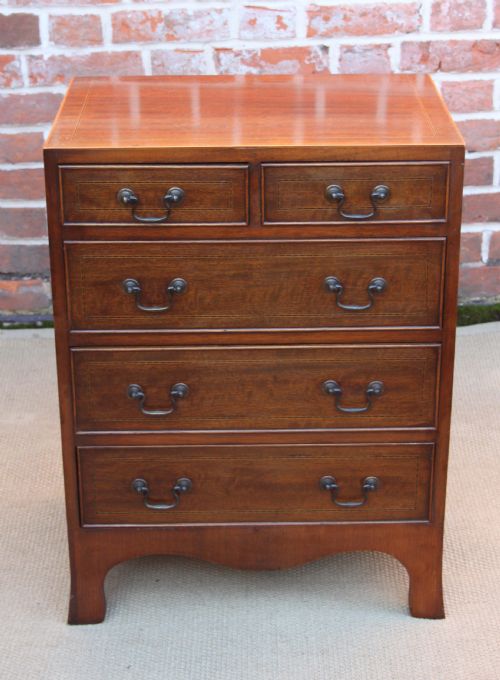 Small Mahogany Chest of Drawers