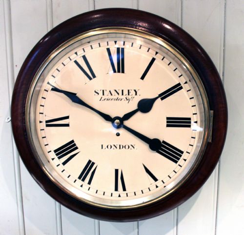Large Public Dial Clock