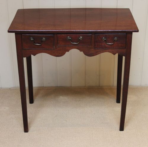 Late Georgian Mahogany Lowboy