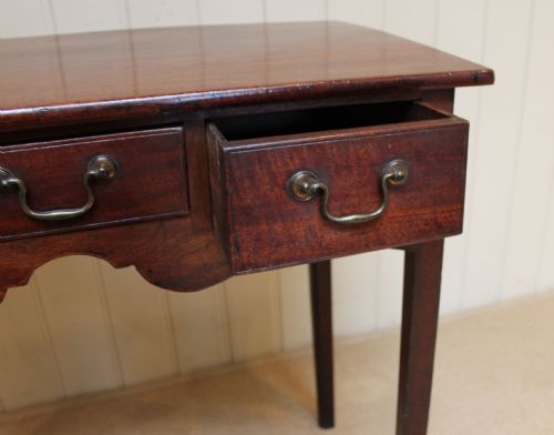 fig 1. Late Georgian Mahogany Lowboy 