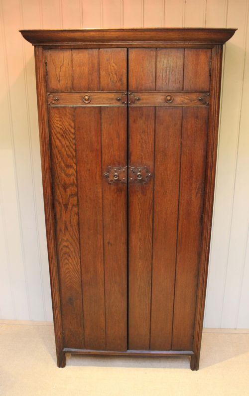 Oak Arts and Crafts Hall Cupboard