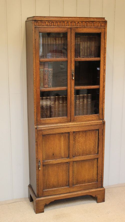 Small Proportioned Oak Cabinet Bookcase