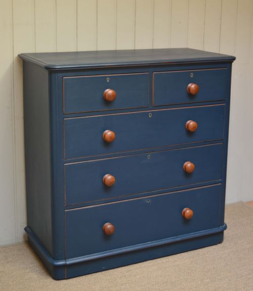 Late 19th Century Painted Chest of Drawers