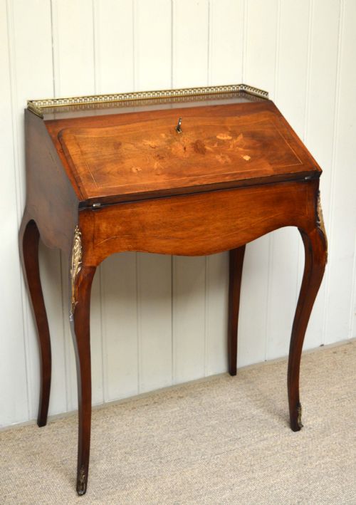 French Bureau De Dame